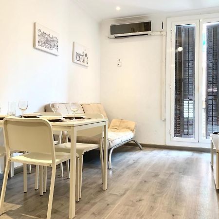 Charm Sagrada Familia Apartment Barcelona Exterior foto